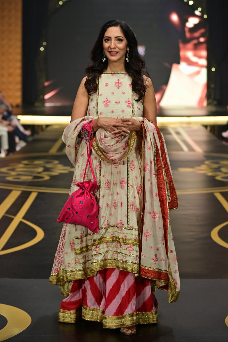 The Pink Tree Company | Weaves and Blocks |  Pankhari Gulaab Ki by The Pink Tree Company - Designer Dress - Type: Ladies Clothes - Available at Libayah - 100% Original