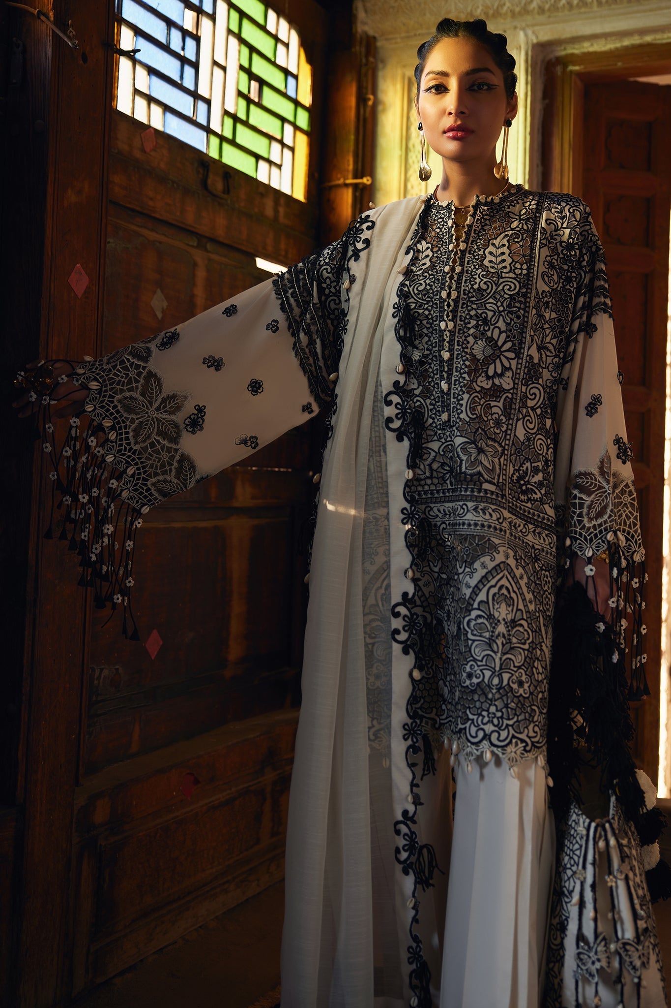 Elan | Luxury Lawn 25 | ISLA (EL25-02 B) by Elan - Designer Dress - Type: Ladies Clothes - Available at Libayah - 100% Original