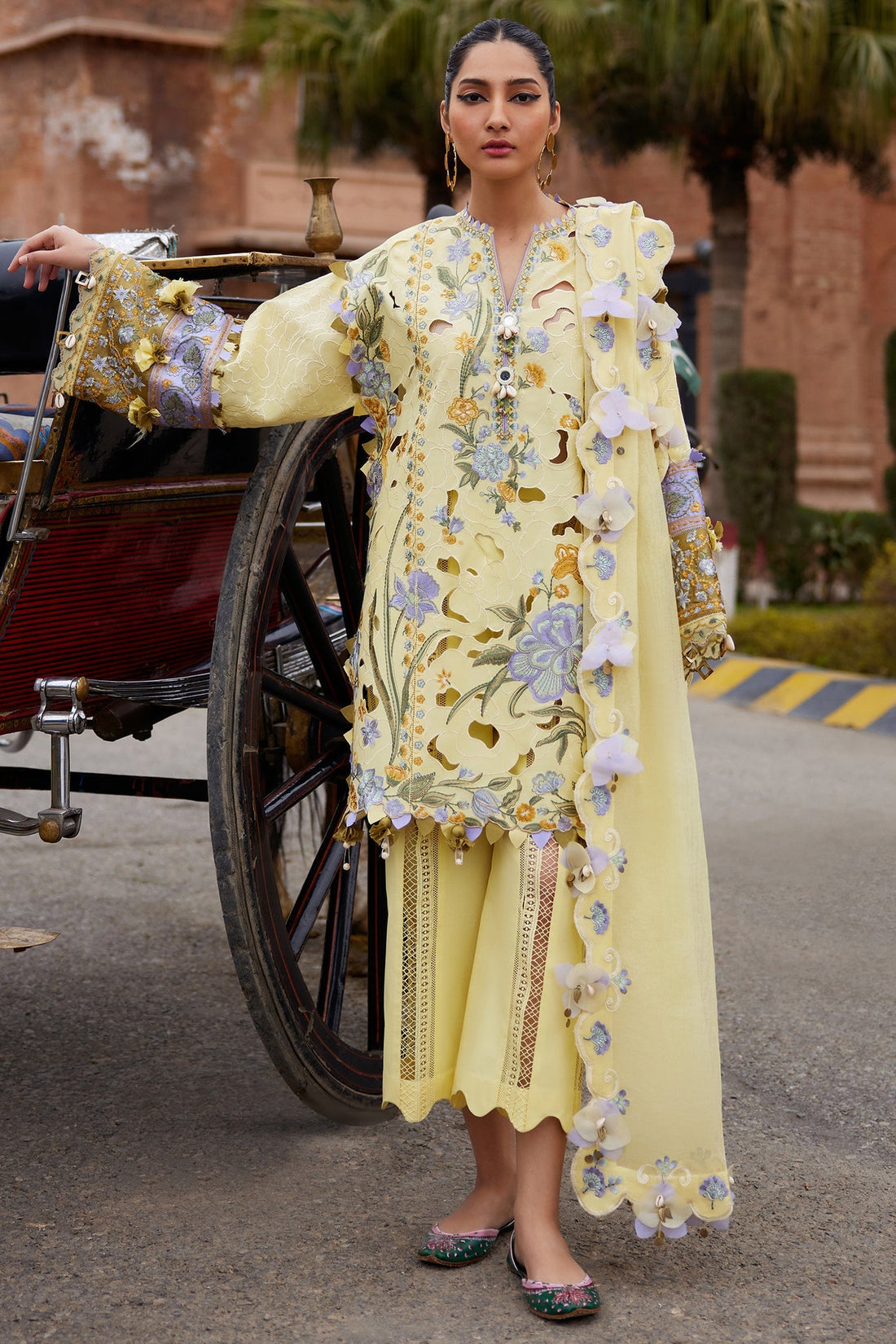 Elan | Luxury Lawn 25 | AMARA (EL25-09 A) by Elan - Designer Dress - Type: Ladies Clothes - Available at Libayah - 100% Original
