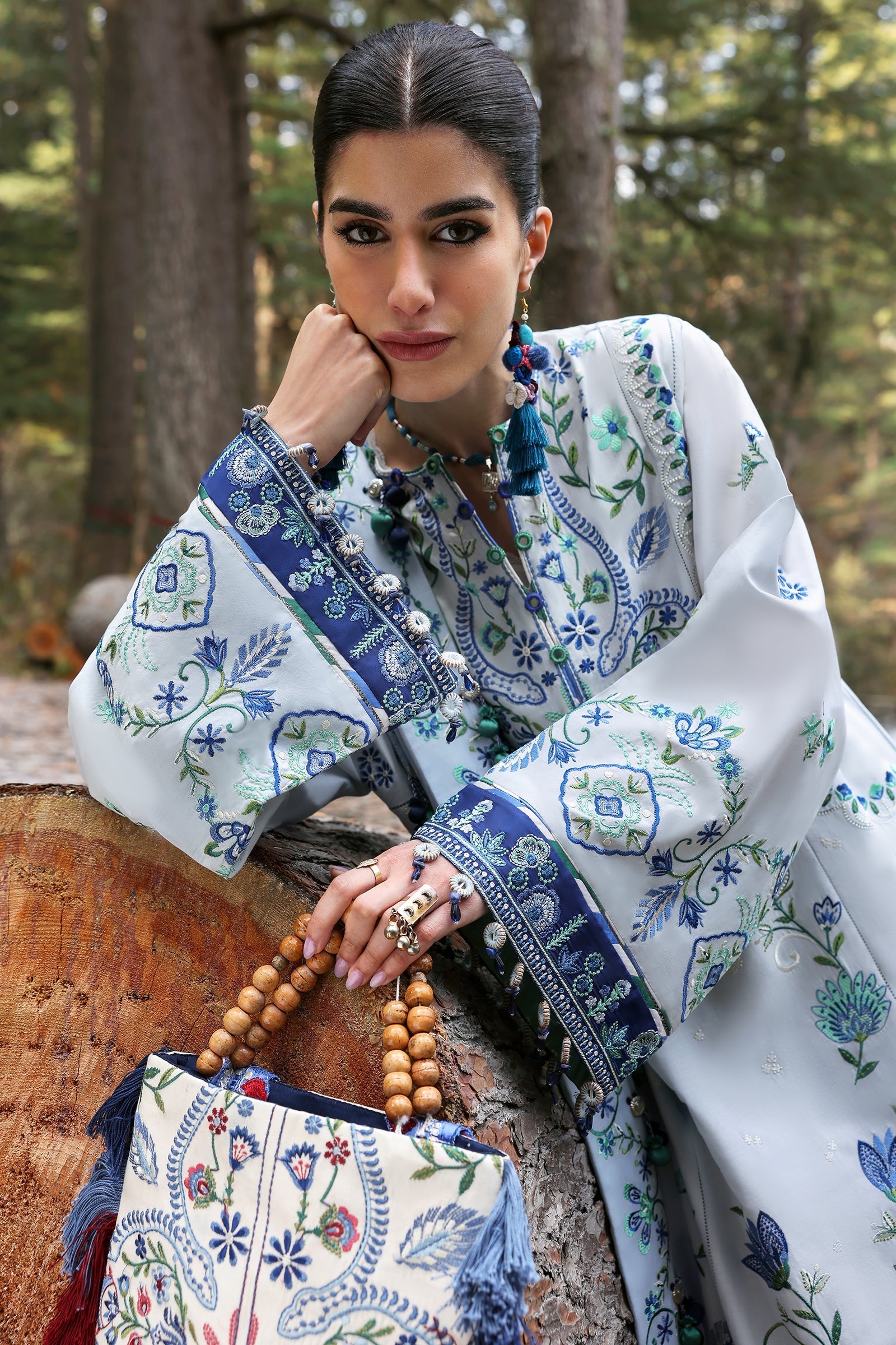 Zaha | Lawn 25 | KASHUR (ZL25-11 A) by Zaha - Designer Dress - Type: Ladies Clothes - Available at Libayah - 100% Original