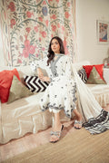 Vintage | Fall Essentials 24 | Morich by Vintage - Designer Dress - Type: Luxury - Available at Libayah - 100% Original