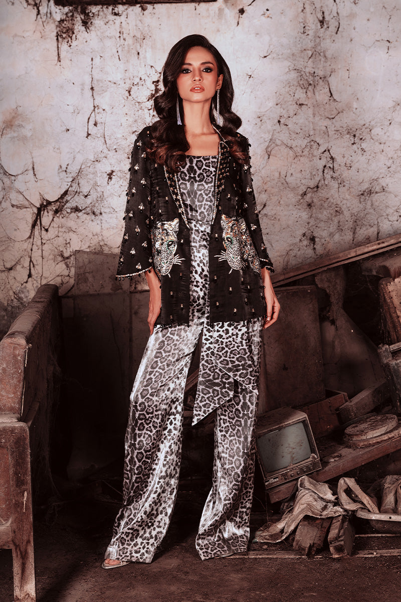 Wardha Saleem | Starlit Collection | TALIA by Wardha Saleem - Designer Dress - Type: Ladies Clothes - Available at Libayah - 100% Original