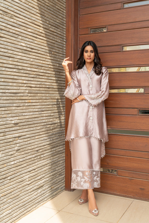 Wahaj M Khan | The Print Story |  Lavender Sheesha Wrap by Wahaj M Khan - Designer Dress - Type: Ladies Clothes - Available at Libayah - 100% Original