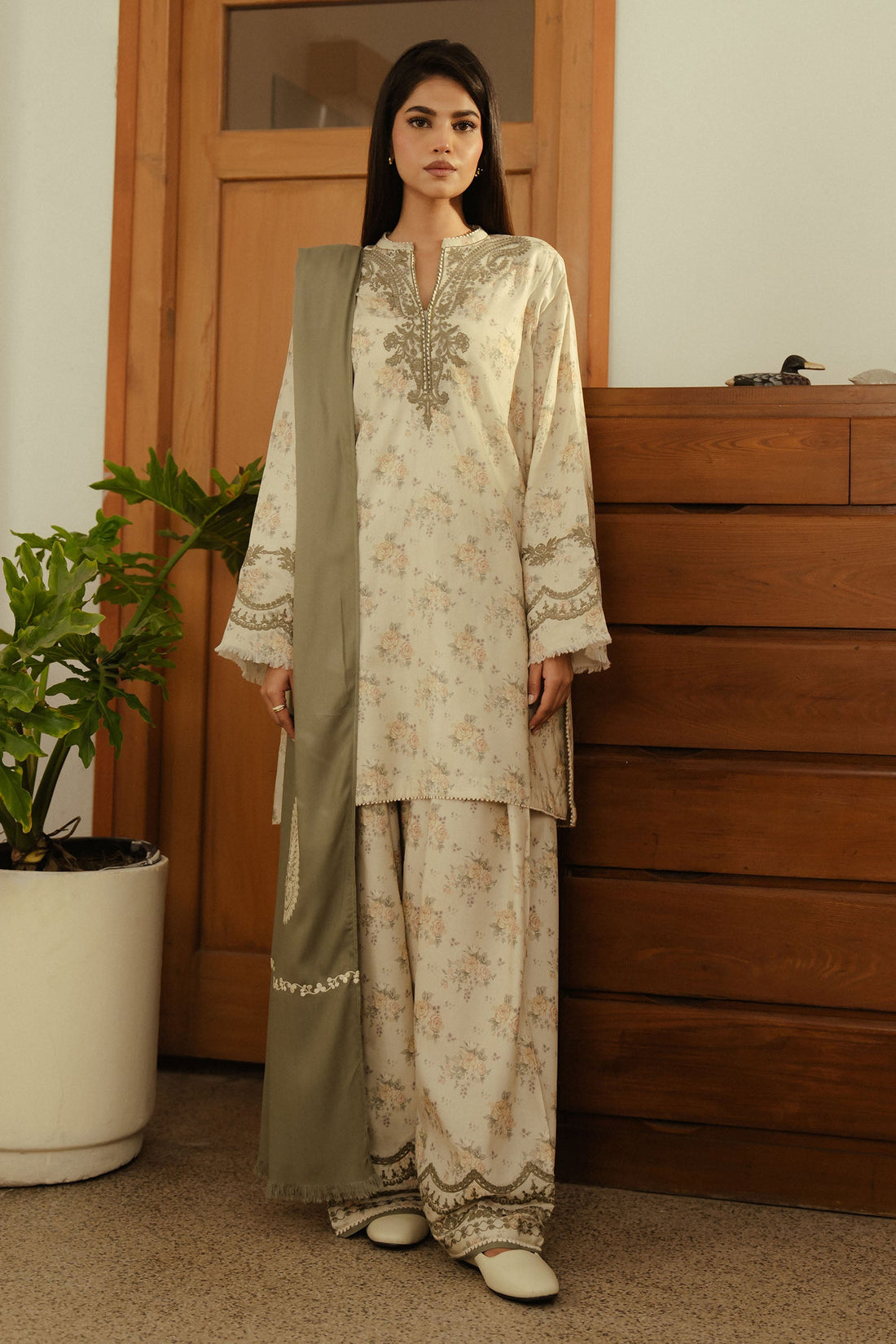 Zara Shahjahan | Pret Wear | ZC-2138 by Zara Shahjahan - Designer Dress - Type: Ladies Clothes - Available at Libayah - 100% Original