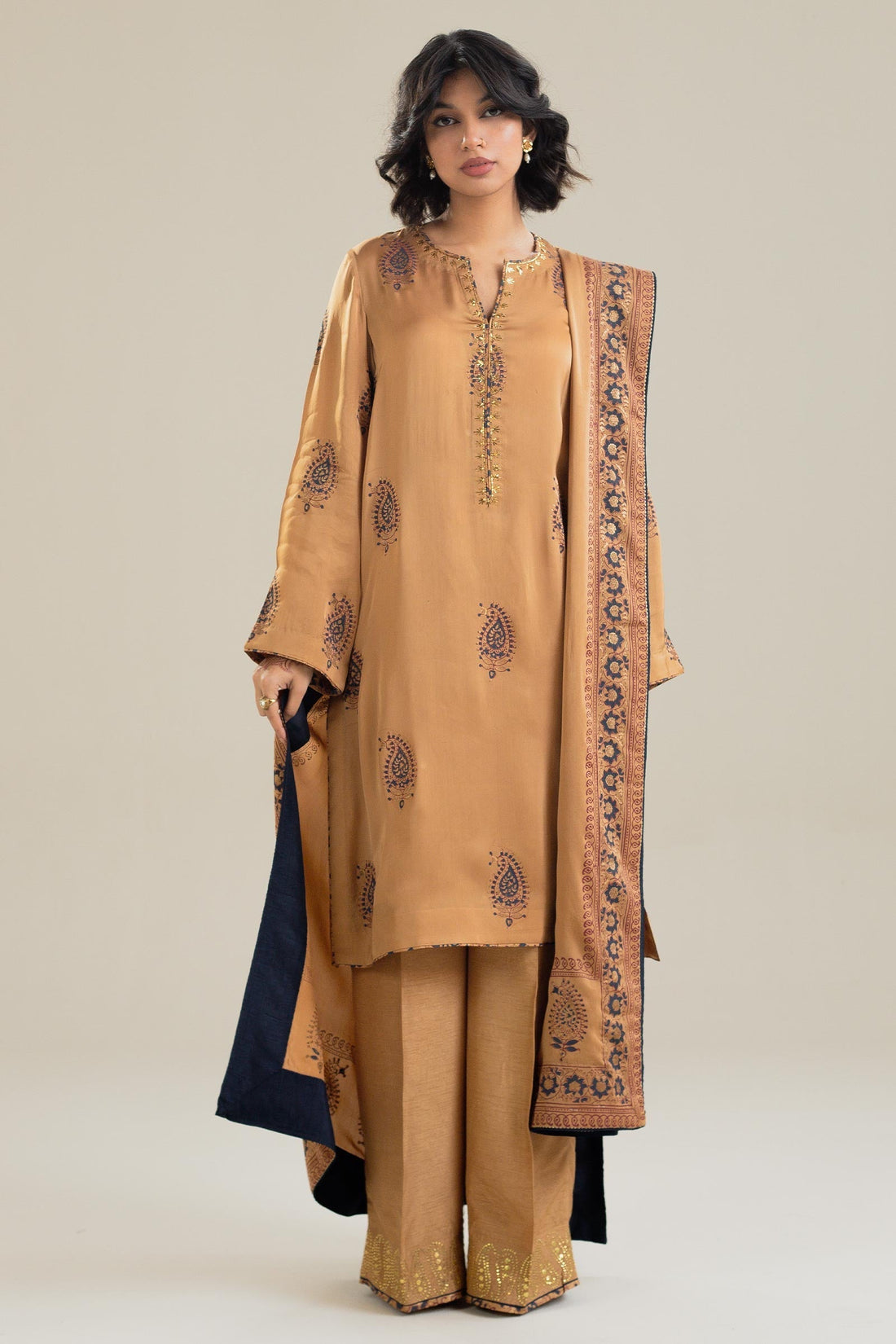 Zara Shahjahan | Handcrafted Suits | ZHC-043 by Zara Shahjahan - Designer Dress - Type: Ladies Clothes - Available at Libayah - 100% Original
