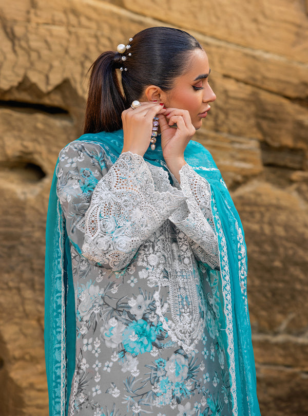 Zainab chottani | Luxury Chikankari 24 | LANA - 10B by Zainab Chottani - Designer Dress - Type: Ladies Clothes - Available at Libayah - 100% Original