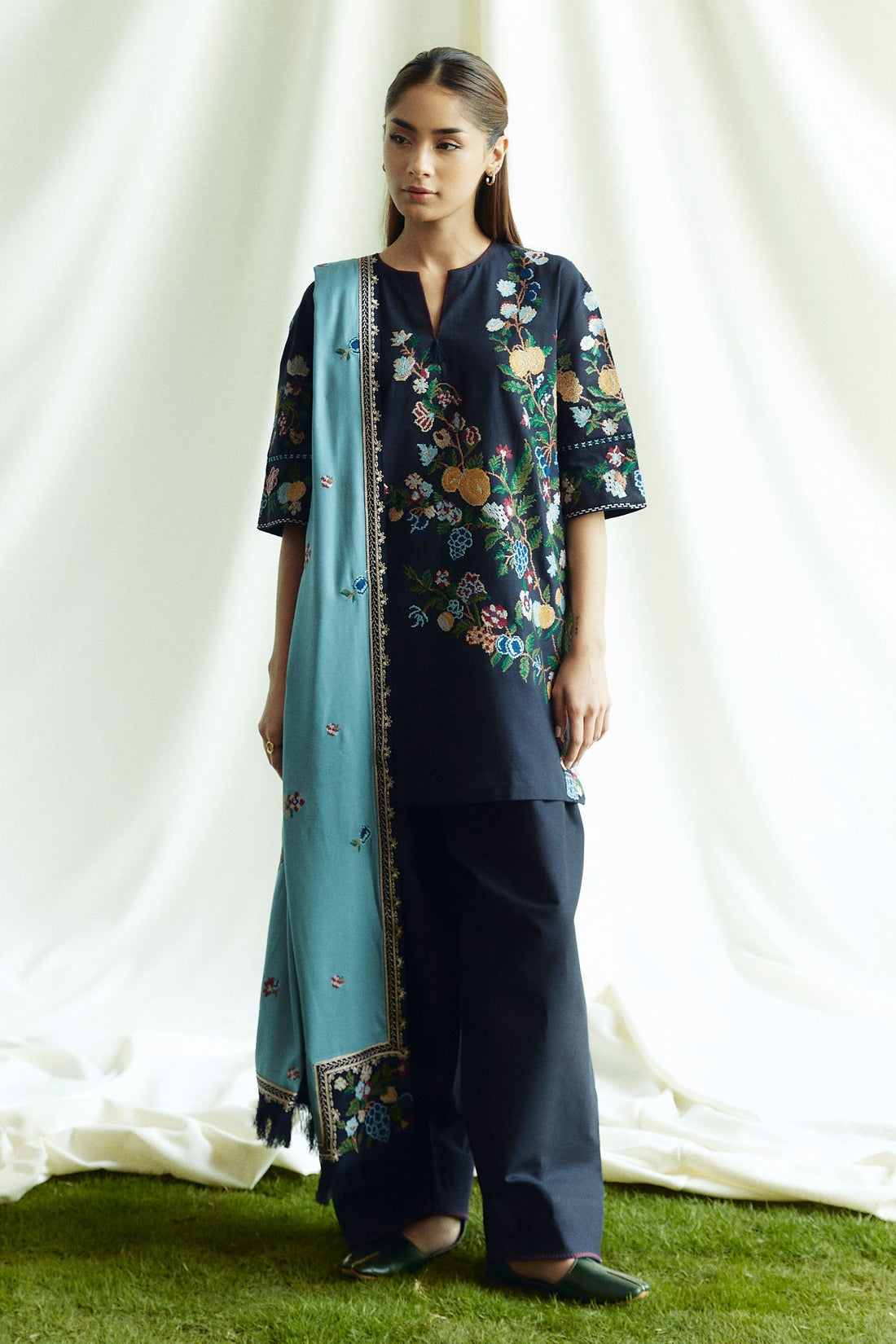 Zara Shahjahan | Coco Winter 24 | Onyx-7B by Zara Shahjahan - Designer Dress - Type: Ladies Clothes - Available at Libayah - 100% Original