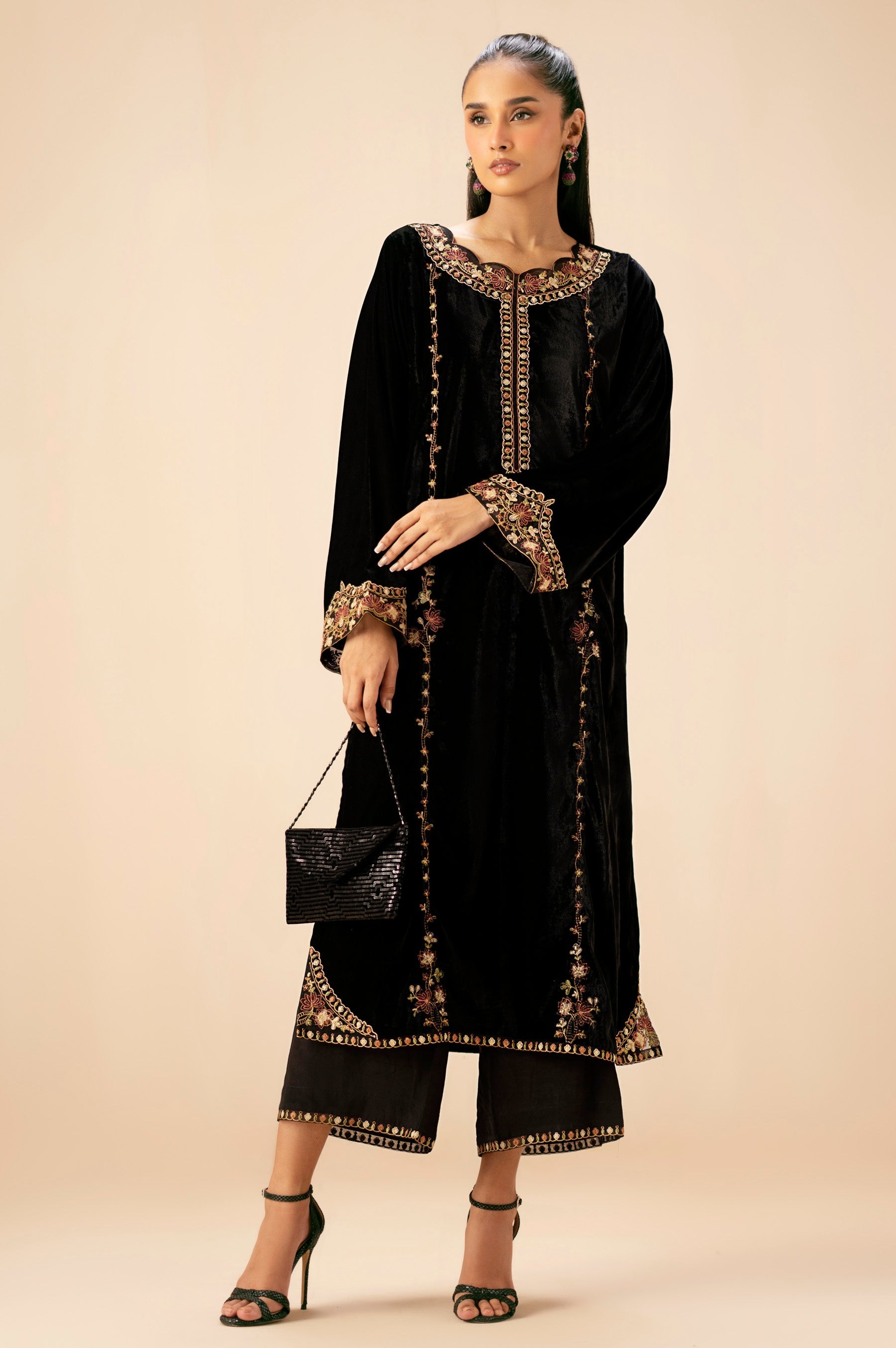 Zeen | Winter Collection | Velvet 08 by Zeen - Designer Dress - Type: Ladies Clothes - Available at Libayah - 100% Original
