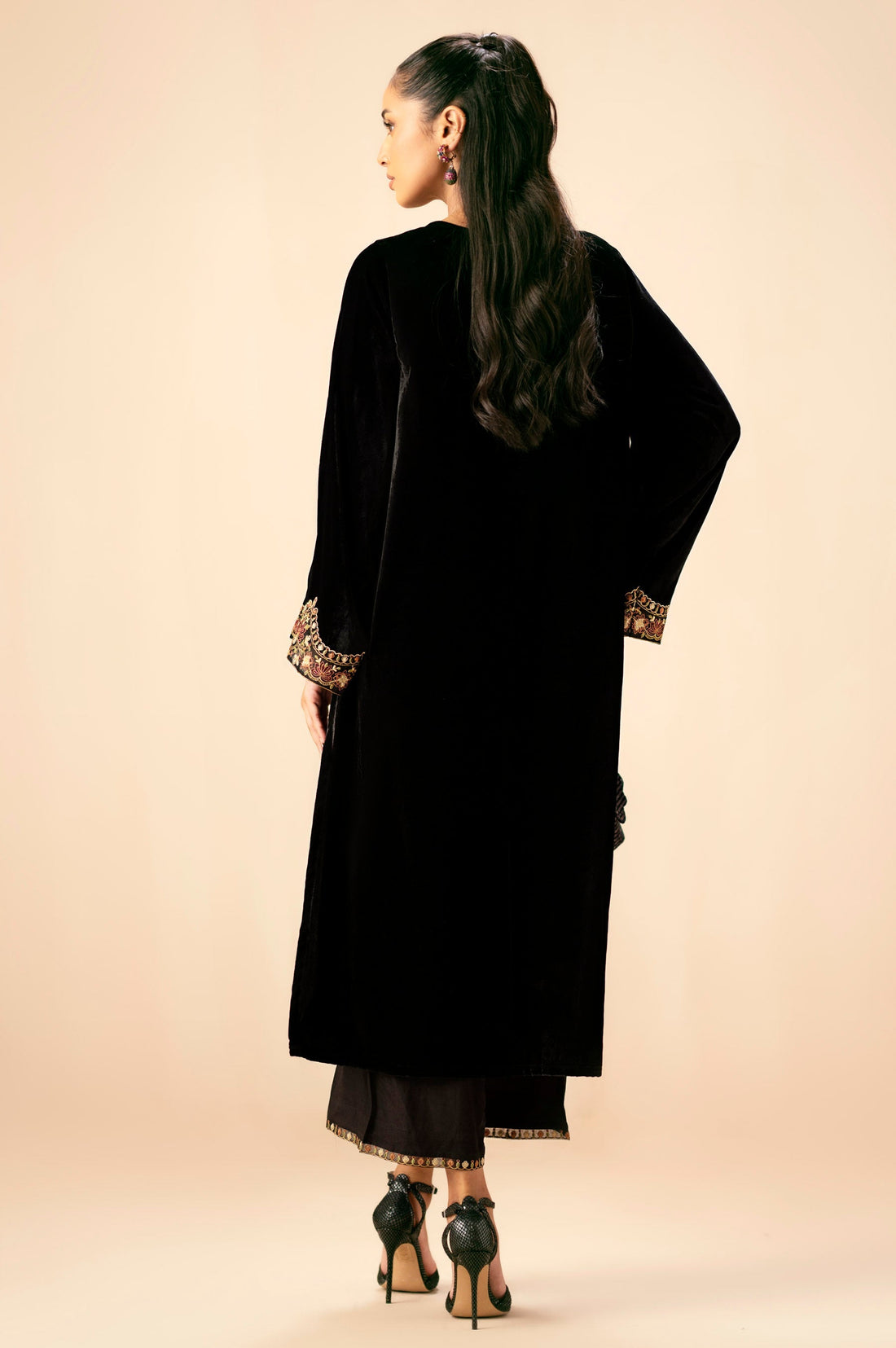 Zeen | Winter Collection | Velvet 08 by Zeen - Designer Dress - Type: Ladies Clothes - Available at Libayah - 100% Original