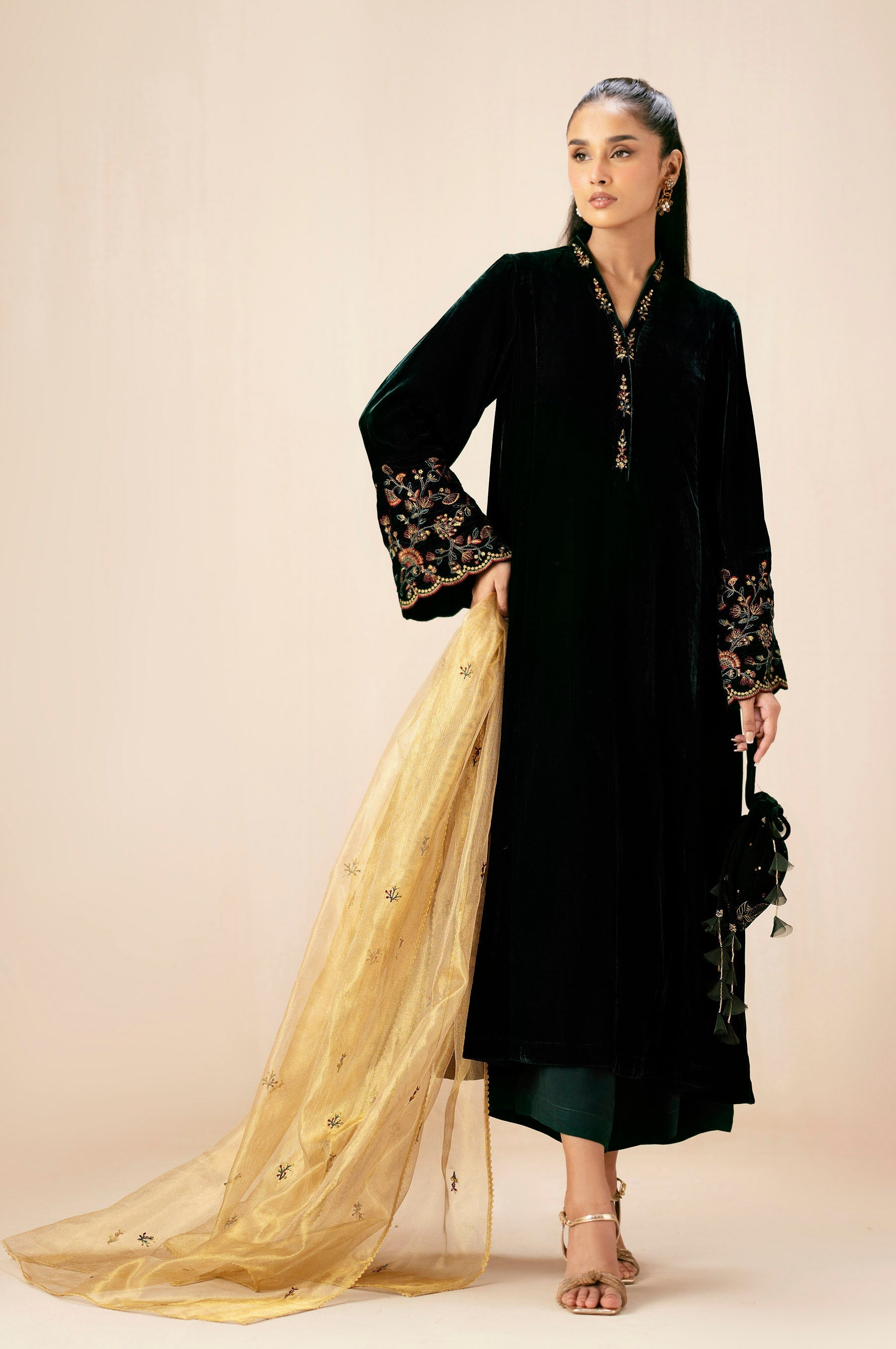 Zeen | Winter Collection | Velvet 14 by Zeen - Designer Dress - Type: Ladies Clothes - Available at Libayah - 100% Original