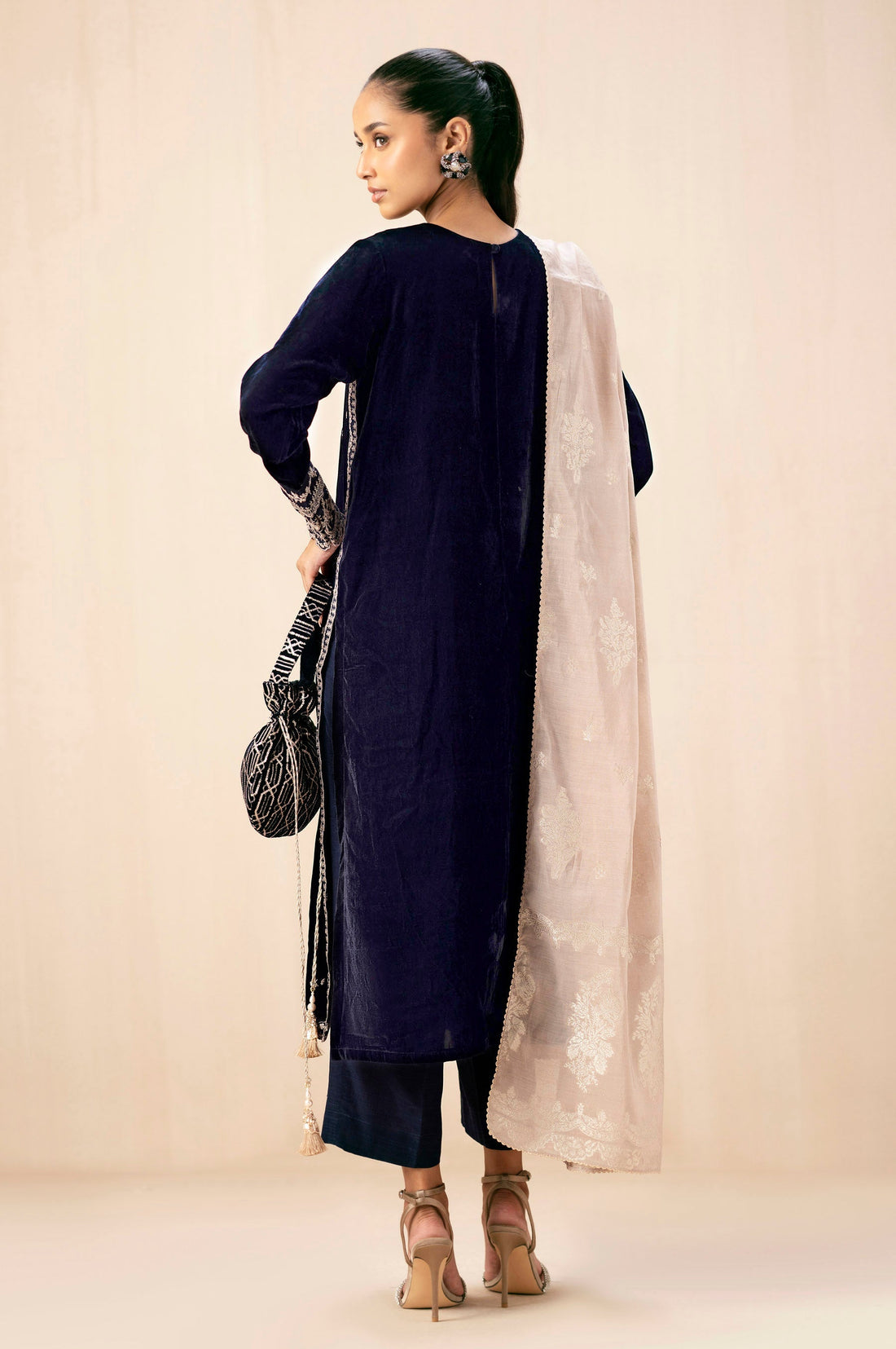 Zeen | Winter Collection | Velvet 26 by Zeen - Designer Dress - Type: Ladies Clothes - Available at Libayah - 100% Original