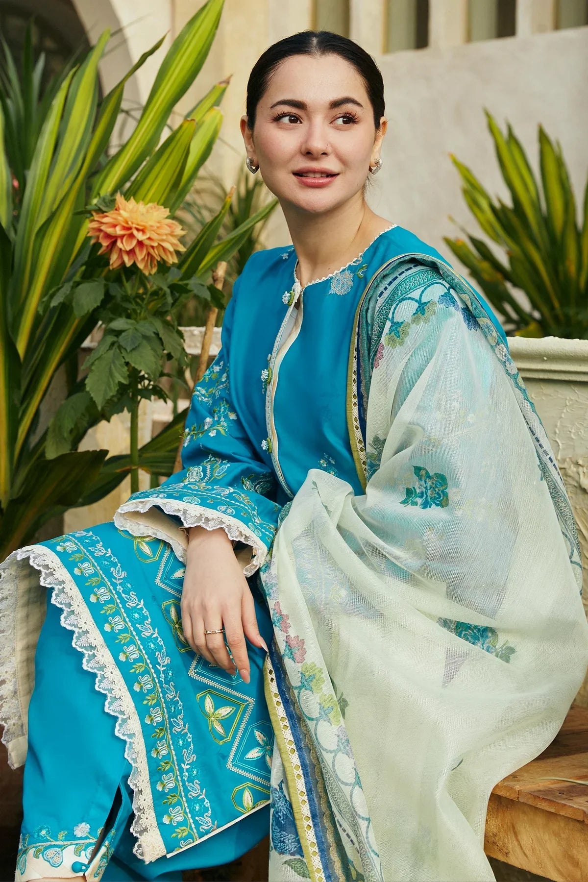 Zara Shahjahan | Coco Lawn 24 | ZOYA-8B by Zara Shahjahan - Designer Dress - Type: Ladies Clothes - Available at Libayah - 100% Original