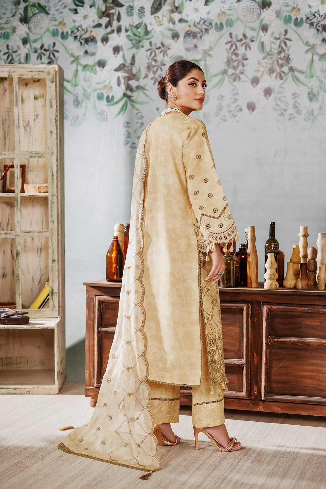Alizeh | Maahi Vol 2 | AF-EPL-7020-TAAB by Alizeh - Designer Dress - Type: Ladies Clothes - Available at Libayah - 100% Original