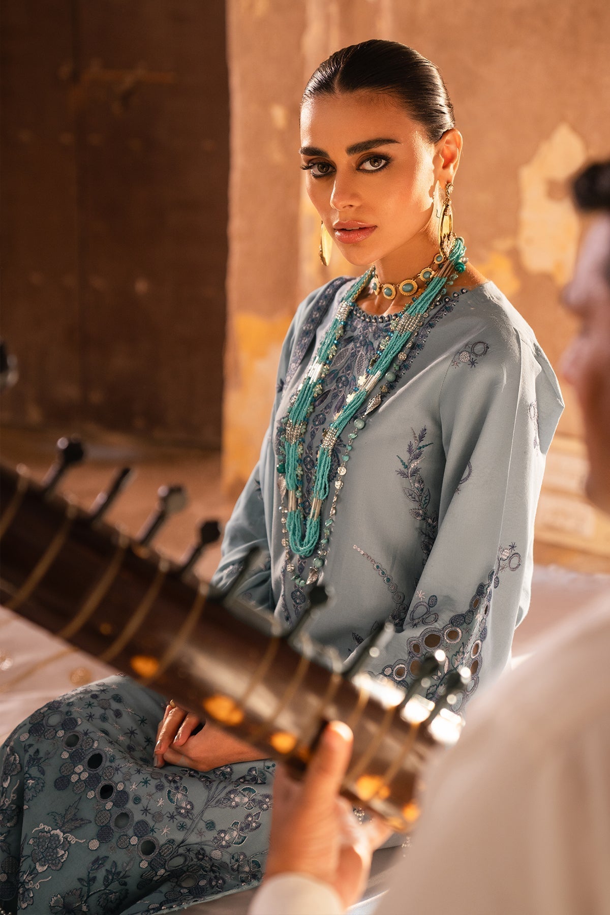 Alizeh | Rawayat Luxury Lawn 24 | Sahiba by Alizeh - Designer Dress - Type: Ladies Clothes - Available at Libayah - 100% Original