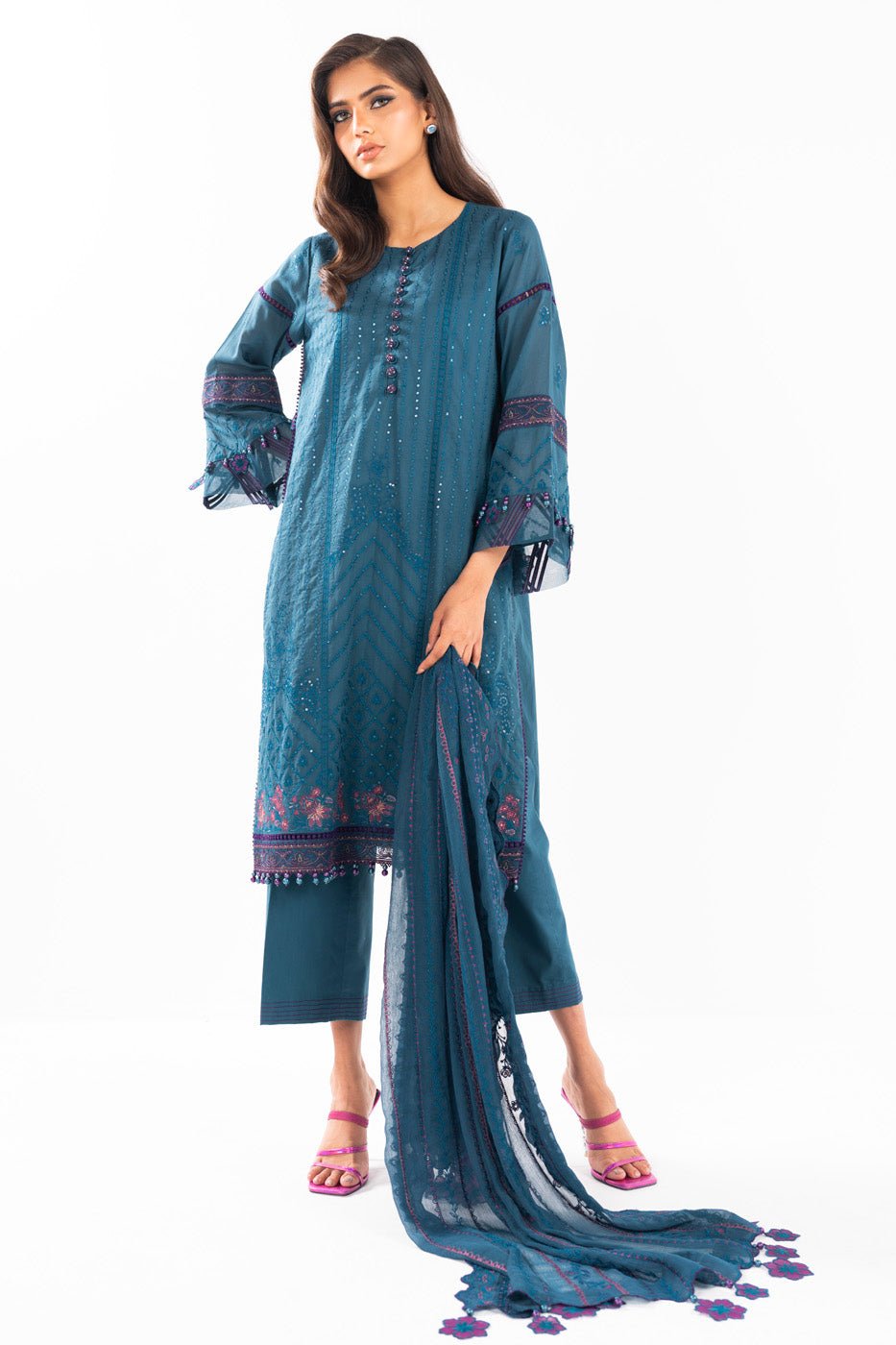Alkaram | Luxury Lawn 24 | EC-06-24 by Alkaram - Designer Dress - Type: Ladies Clothes - Available at Libayah - 100% Original