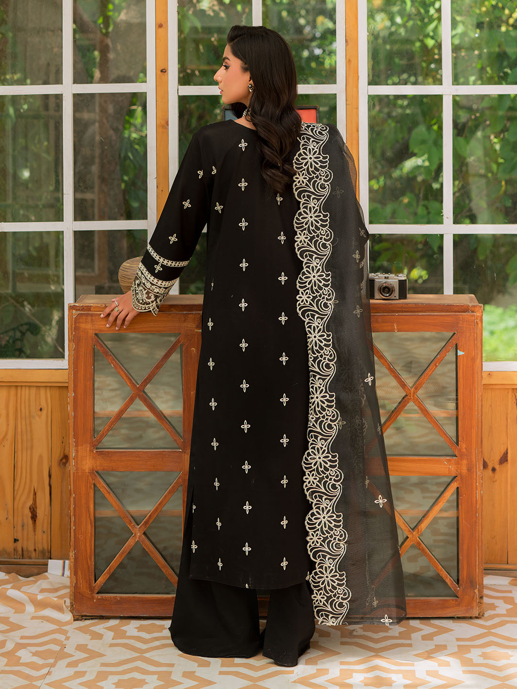 Mahnur | Bella Lawn 24 | BL - 10 by Mahnur - Designer Dress - Type: Ladies Clothes - Available at Libayah - 100% Original