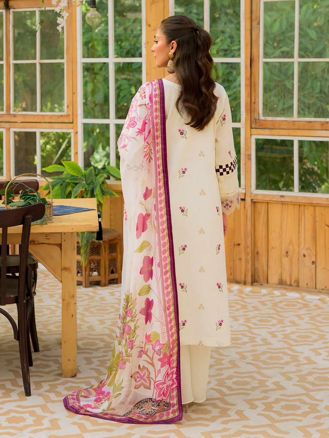 Mahnur | Bella Lawn 24 | BL - 04 by Mahnur - Designer Dress - Type: Ladies Clothes - Available at Libayah - 100% Original