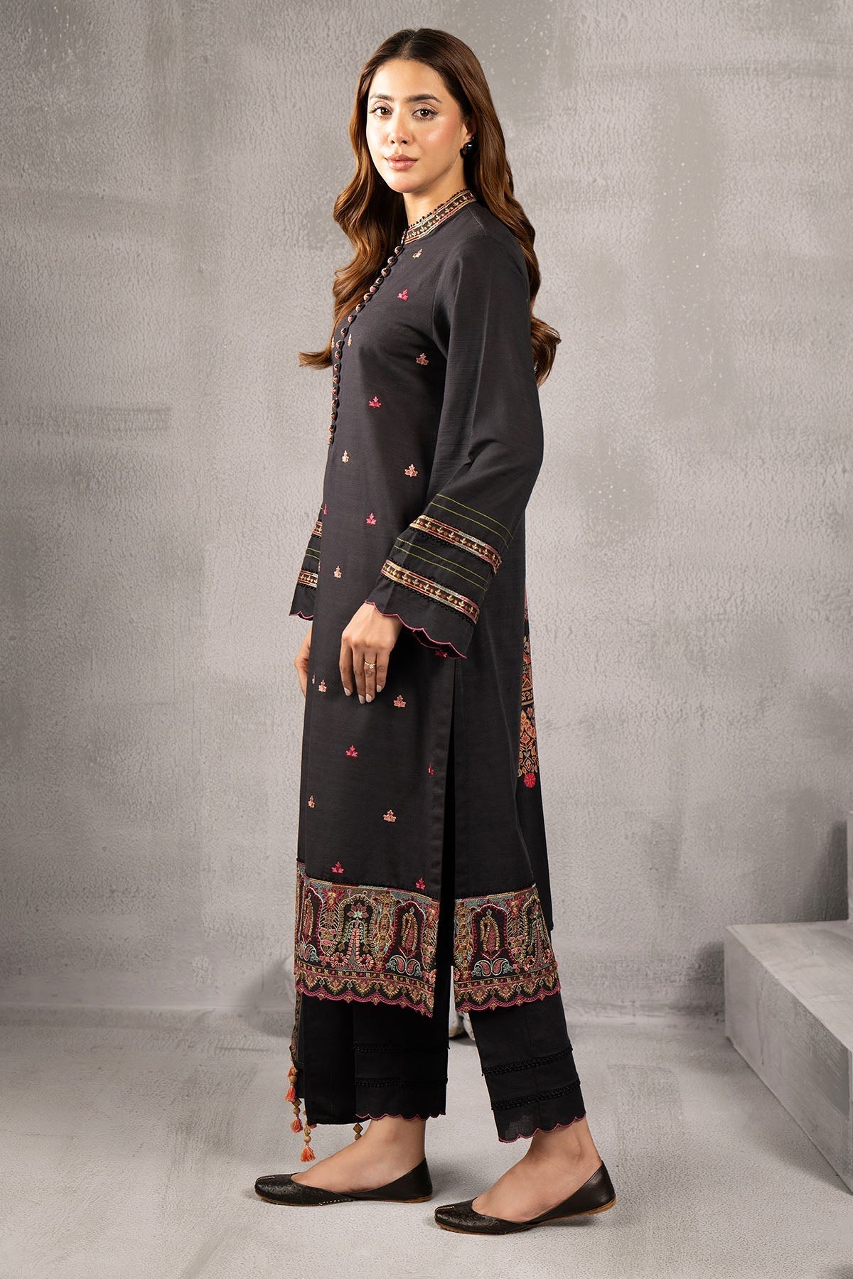 Kayseria | Winter Khaddar 24 | C6053 by Kayseria - Designer Dress - Type: Ladies Clothes - Available at Libayah - 100% Original