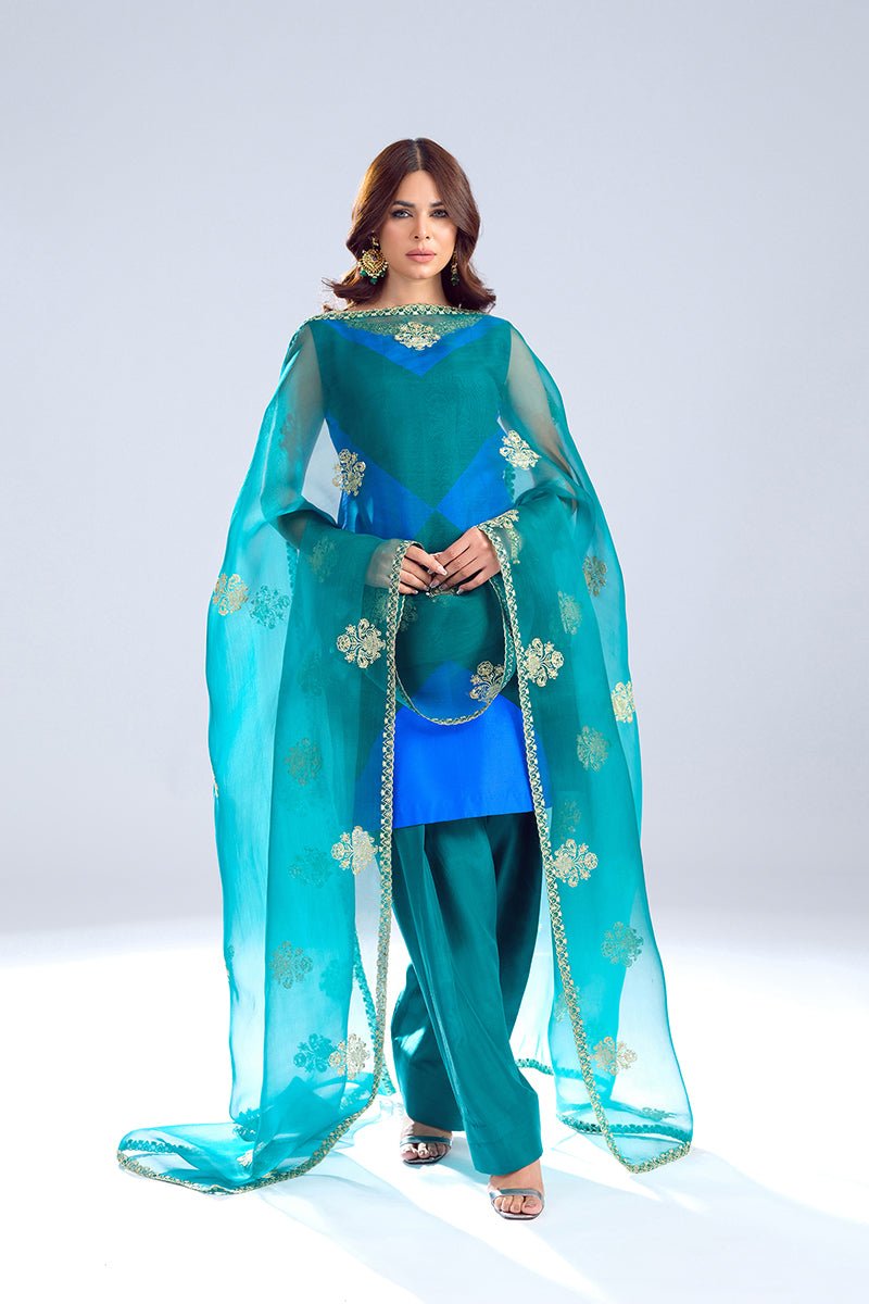 Fahad Hussayn | Formals 2024 | Damra by Fahad Hussayn - Designer Dress - Type: Ladies Clothes - Available at Libayah - 100% Original