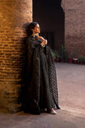 Erum Khan | Shezadian Luxe Formals | Mumtaz by Erum Khan - Designer Dress - Type: Ladies Clothes - Available at Libayah - 100% Original