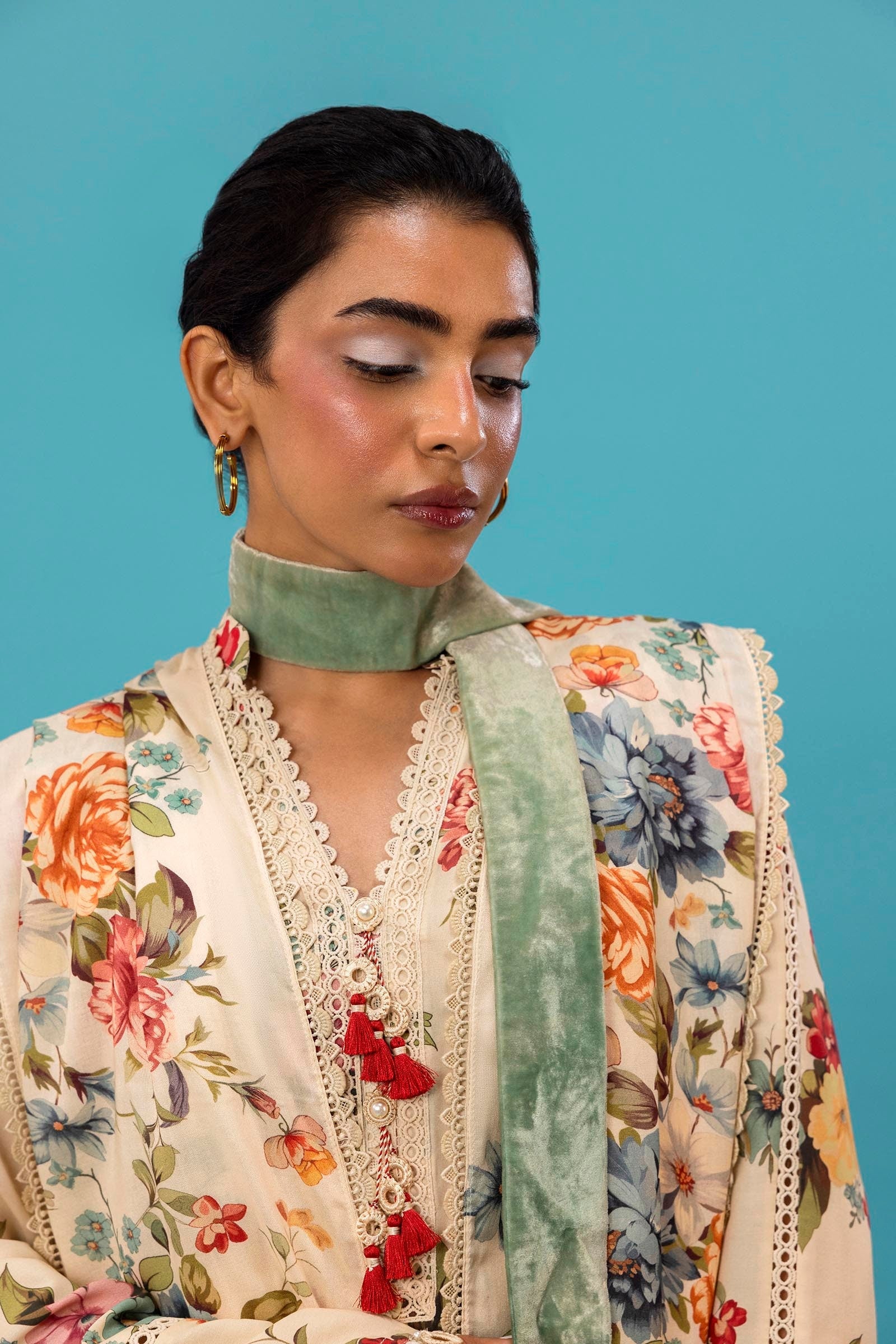 Sana Safinaz | Mahay Winter 24 | H243-014A-3DA by Sana Safinaz - Designer Dress - Type: Luxury - Available at Libayah - 100% Original