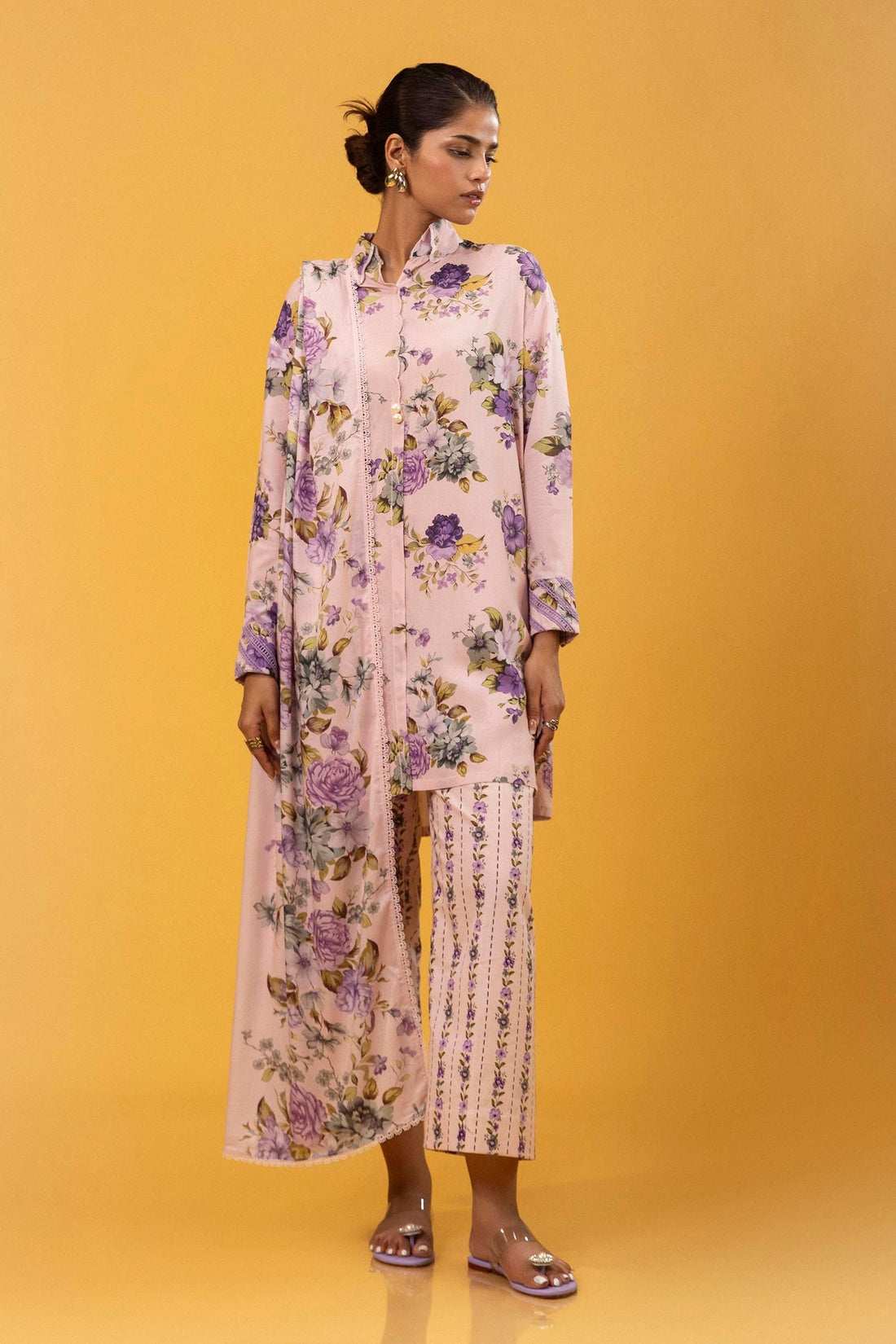 Sana Safinaz | Mahay Winter 24 | H243-014B-3DA by Sana Safinaz - Designer Dress - Type: Luxury - Available at Libayah - 100% Original