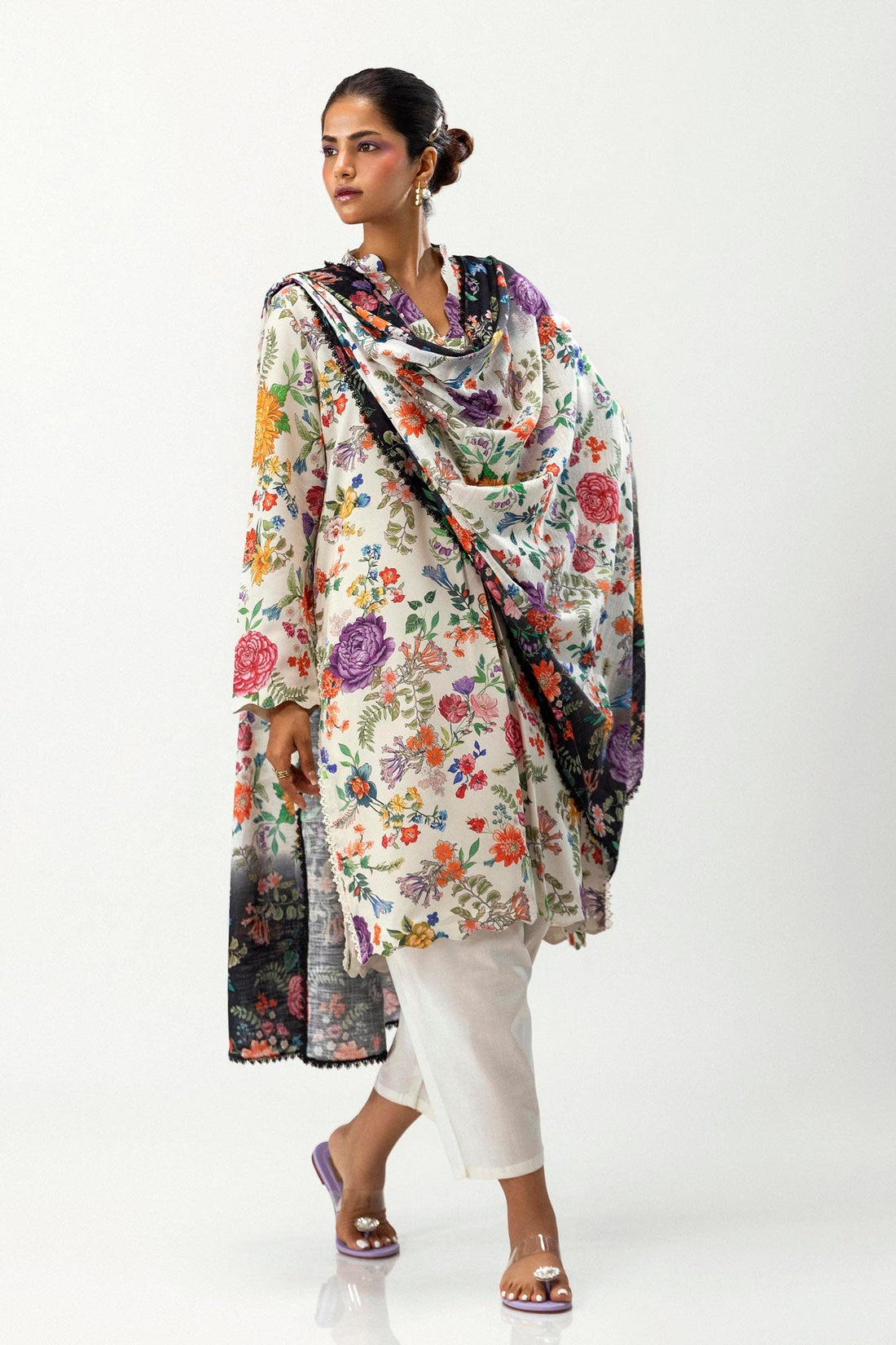 Sana Safinaz | Mahay Winter 24 | H243-015A-2BQ by Sana Safinaz - Designer Dress - Type: Luxury - Available at Libayah - 100% Original