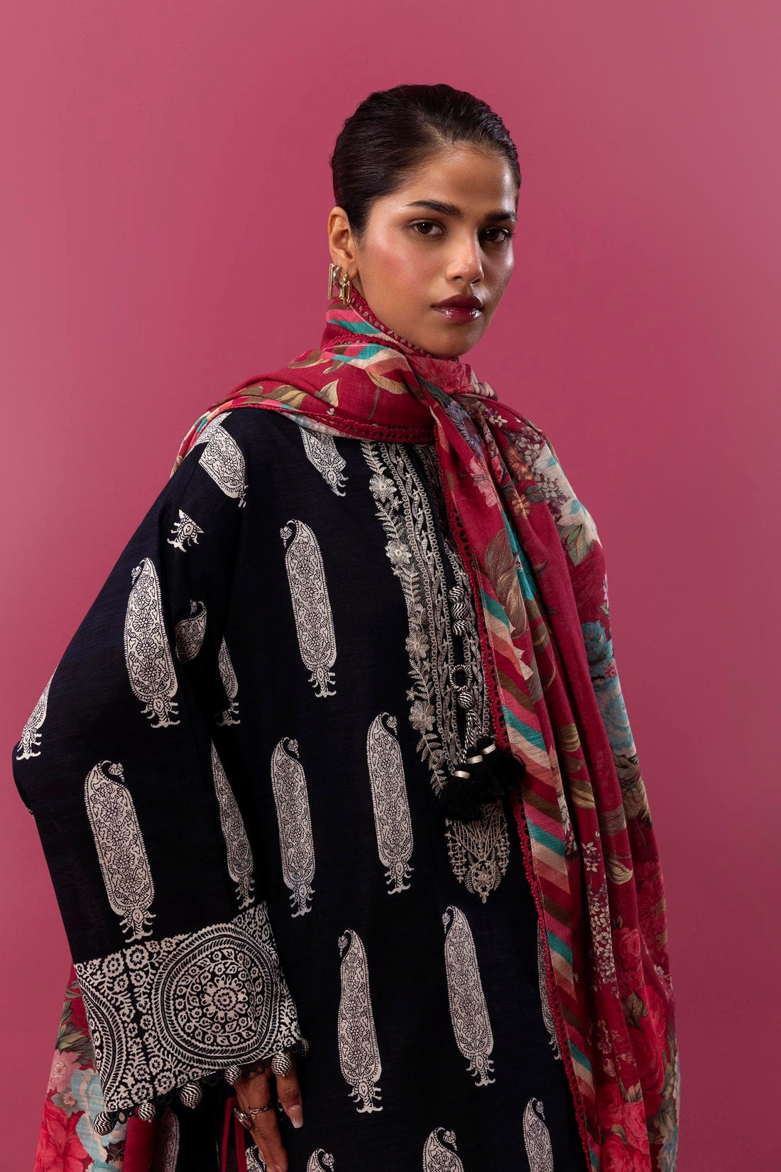 Sana Safinaz | Mahay Winter 24 | H243-016B-3CQ by Sana Safinaz - Designer Dress - Type: Luxury - Available at Libayah - 100% Original