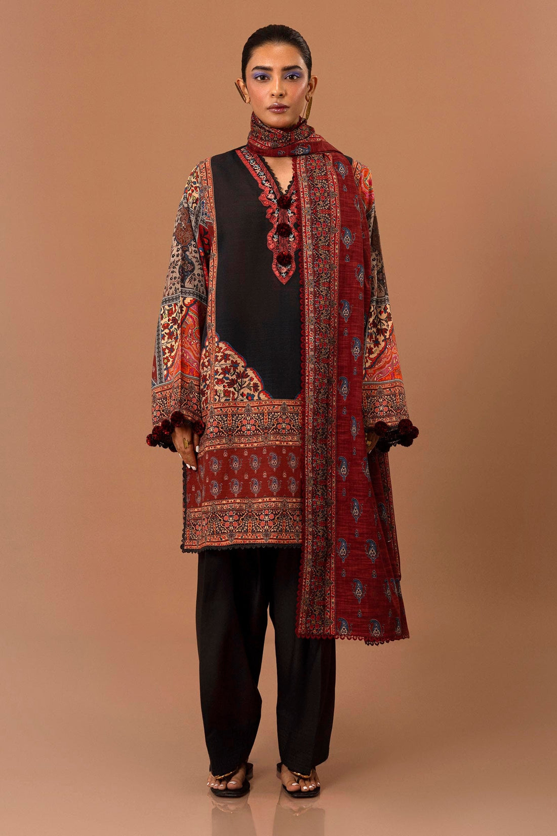 Sana Safinaz | Mahay Winter 24 | H243-019A-2BQ by Sana Safinaz - Designer Dress - Type: Luxury - Available at Libayah - 100% Original