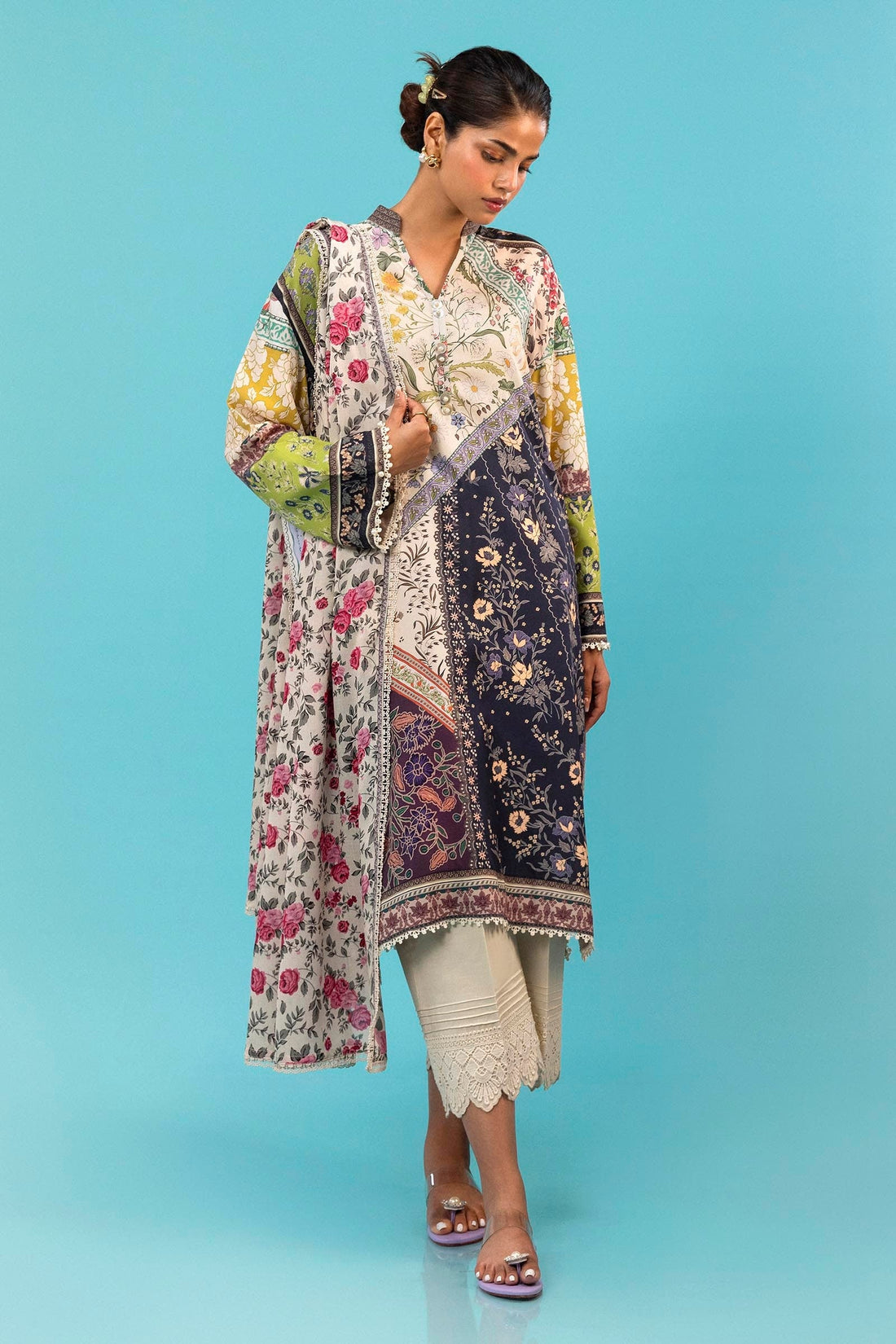Sana Safinaz | Mahay Winter 24 | H243-020B-2DI by Sana Safinaz - Designer Dress - Type: Luxury - Available at Libayah - 100% Original