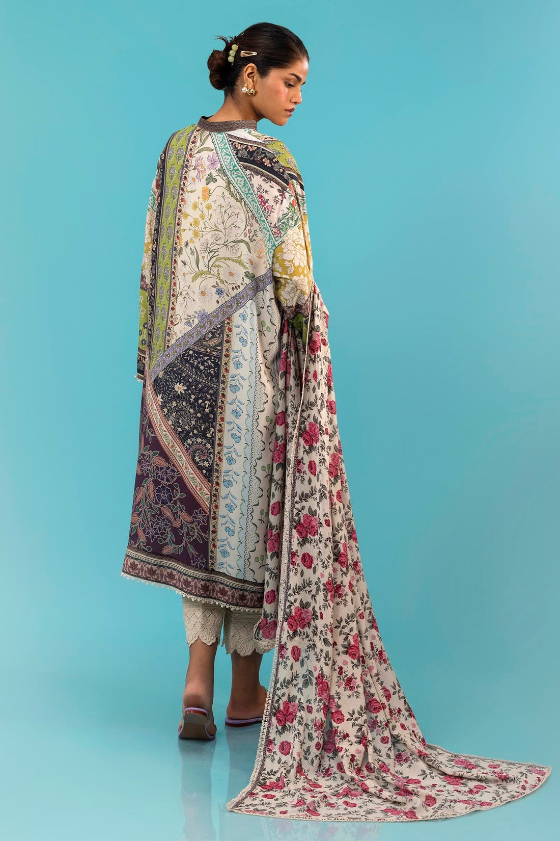Sana Safinaz | Mahay Winter 24 | H243-020B-2DI by Sana Safinaz - Designer Dress - Type: Luxury - Available at Libayah - 100% Original