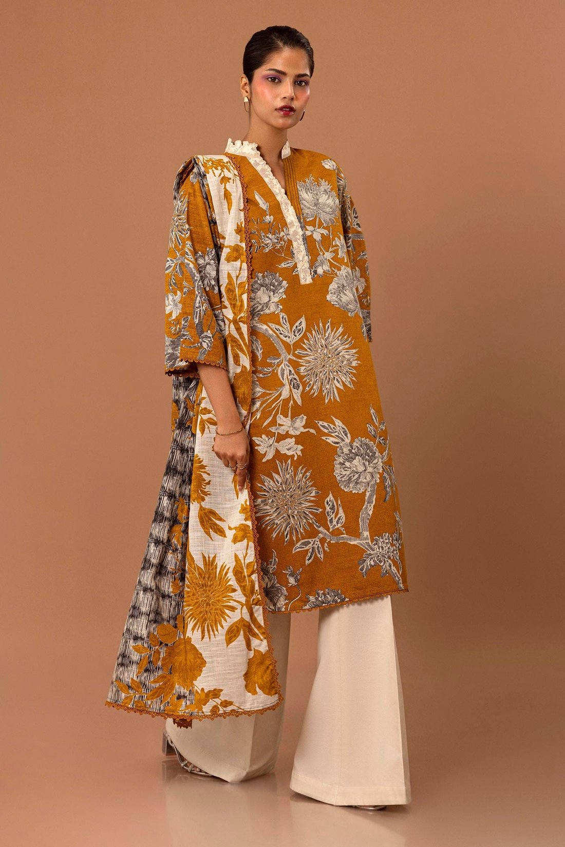 Sana Safinaz | Mahay Winter 24 | H243-023B-2BQ by Sana Safinaz - Designer Dress - Type: Luxury - Available at Libayah - 100% Original