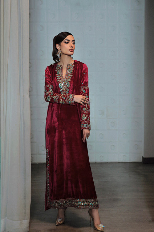 Saira Rizwan | Riona Luxury Formals | Julie by Saira Rizwan - Designer Dress - Type: Ladies Clothes - Available at Libayah - 100% Original