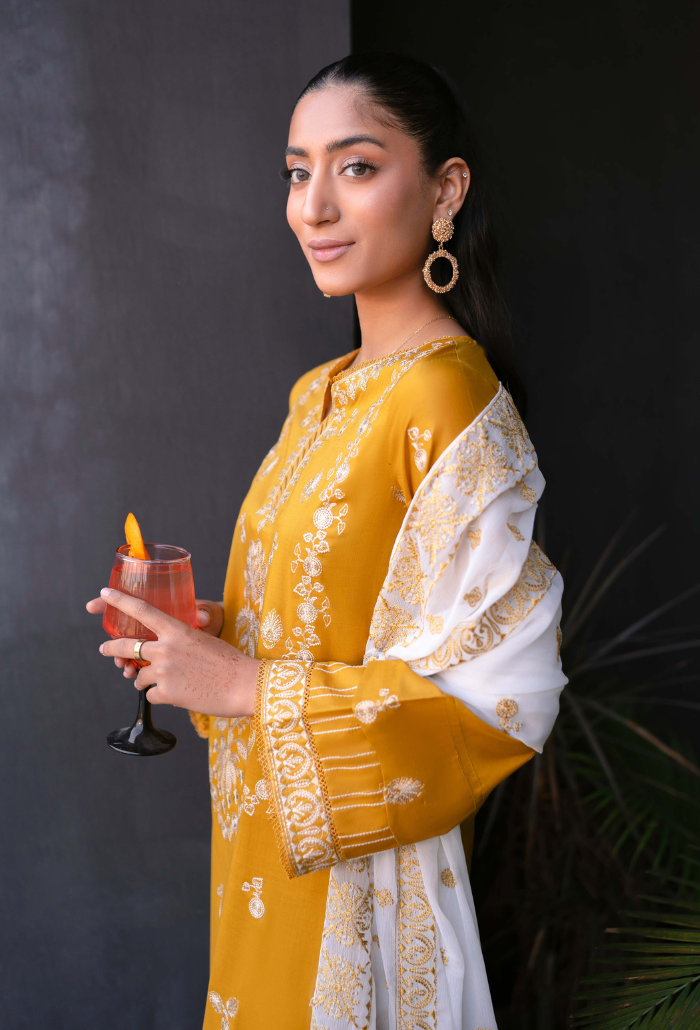 Humdum | Meraki Lawn 24 | d04 by HumDum - Designer Dress - Type: Ladies Clothes - Available at Libayah - 100% Original