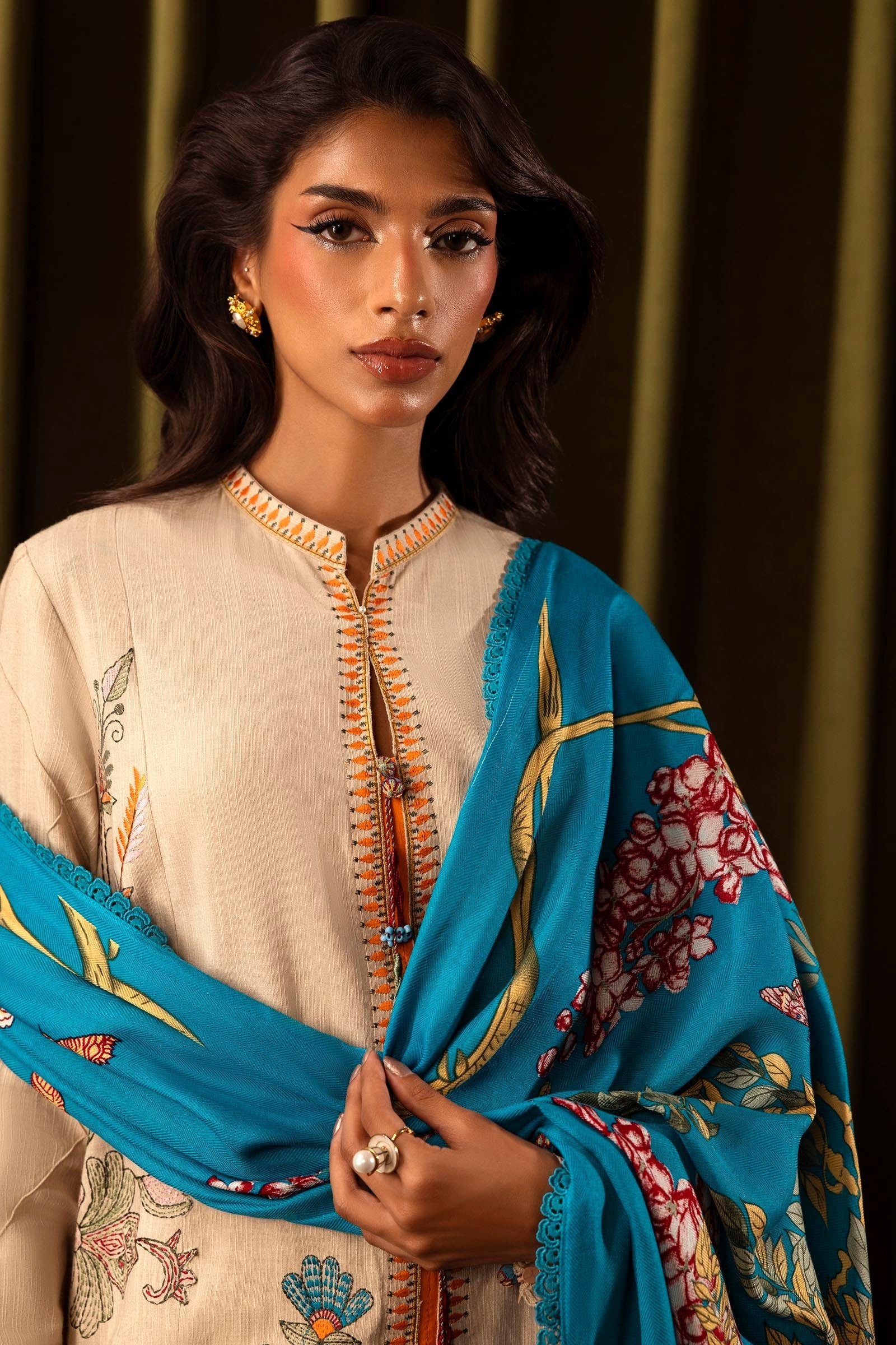 Sana Safinaz | Muzlin Winter 2024 | M243-014A-3CP by Sana Safinaz - Designer Dress - Type: Ladies Clothes - Available at Libayah - 100% Original