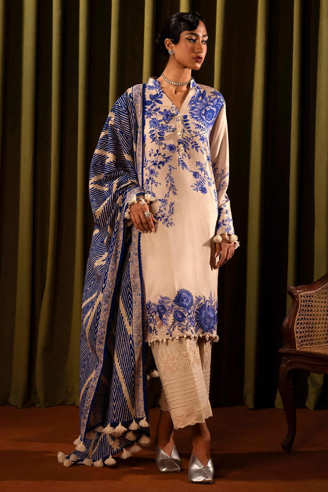 Sana Safinaz | Muzlin Winter 2024 | M243-018A-3CQ by Sana Safinaz - Designer Dress - Type: Ladies Clothes - Available at Libayah - 100% Original