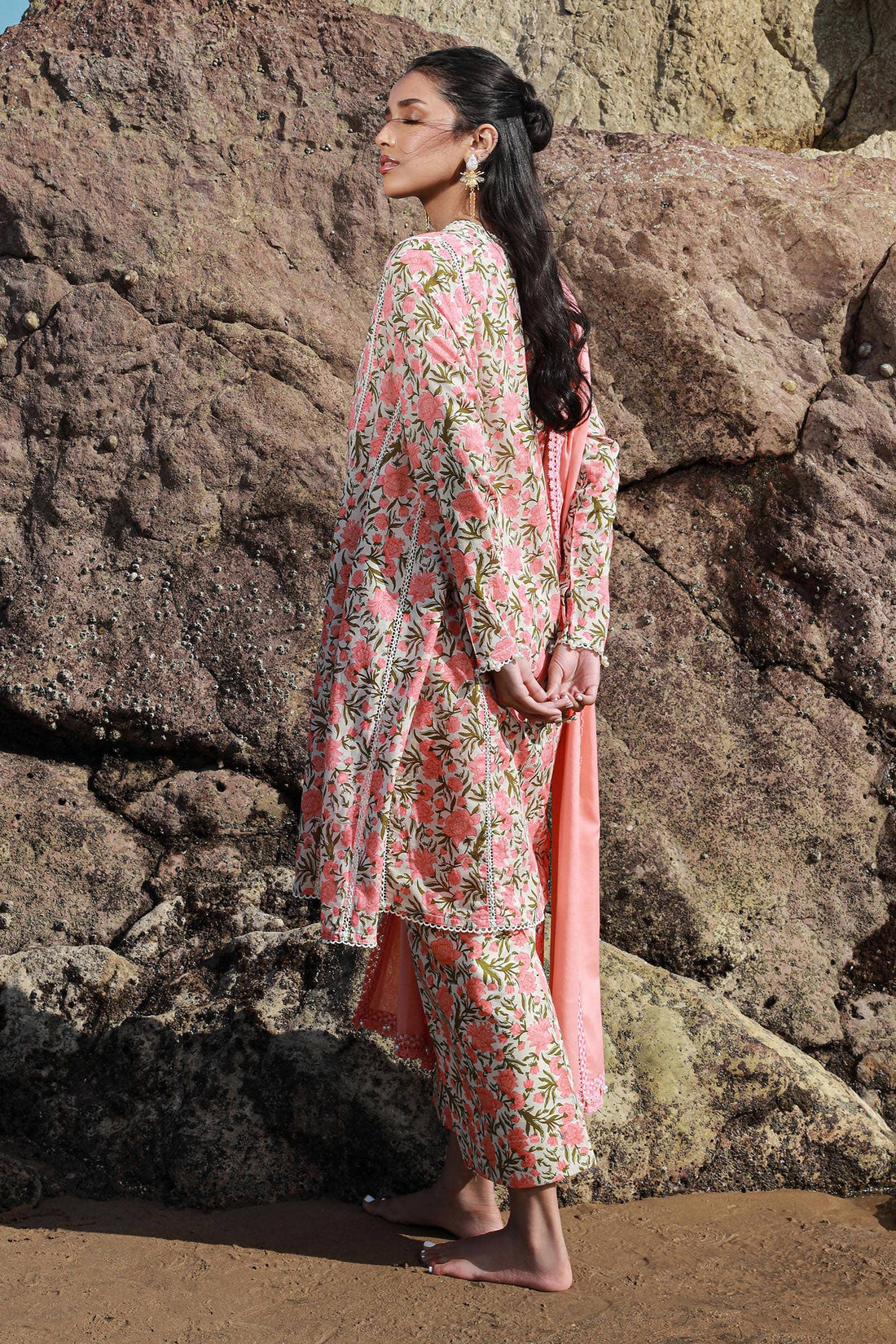 Sana Safinaz | Mahay Spring 24 | H241-004B-3CG by Sana Safinaz - Designer Dress - Type: Ladies Clothes - Available at Libayah - 100% Original