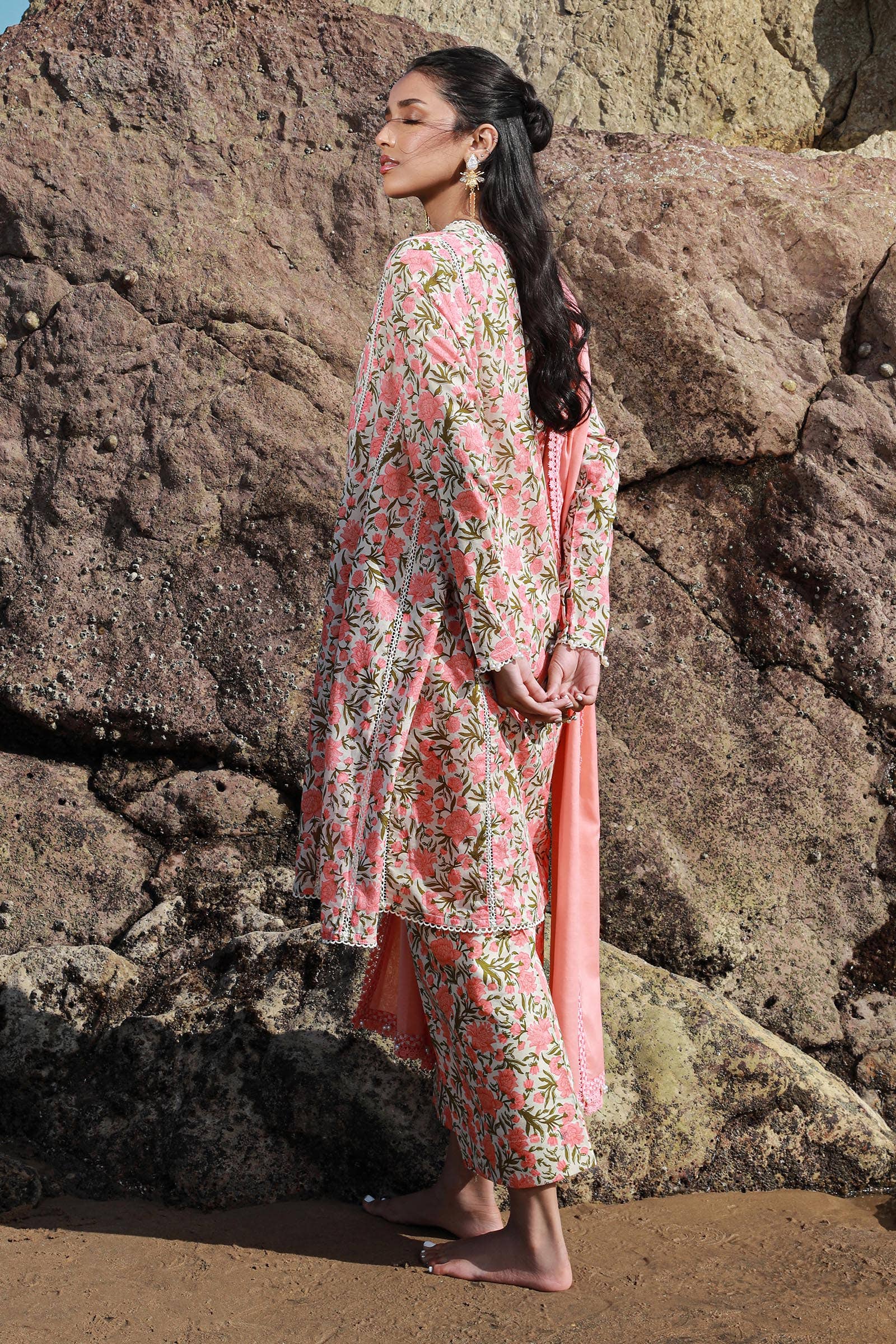 Sana Safinaz | Mahay Spring 24 | H241-004B-3CG by Sana Safinaz - Designer Dress - Type: Ladies Clothes - Available at Libayah - 100% Original