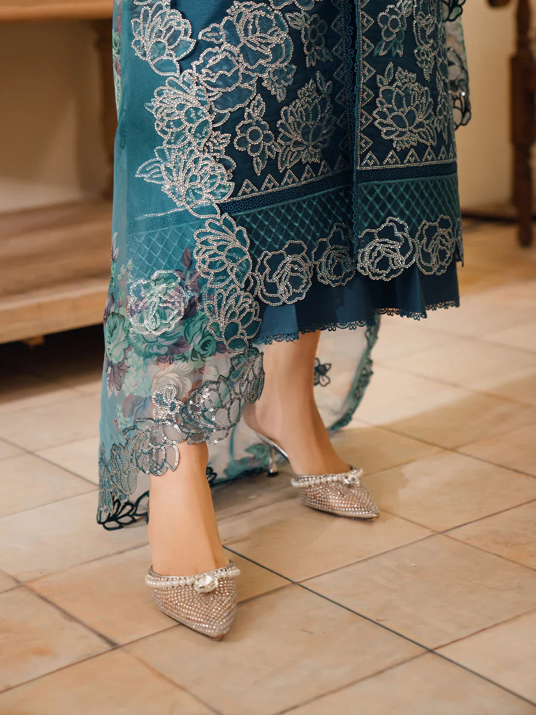 Bin Ilyas | Naqsh Luxury Lawn | Mavi by Bin Ilyas - Designer Dress - Type: Ladies Clothes - Available at Libayah - 100% Original
