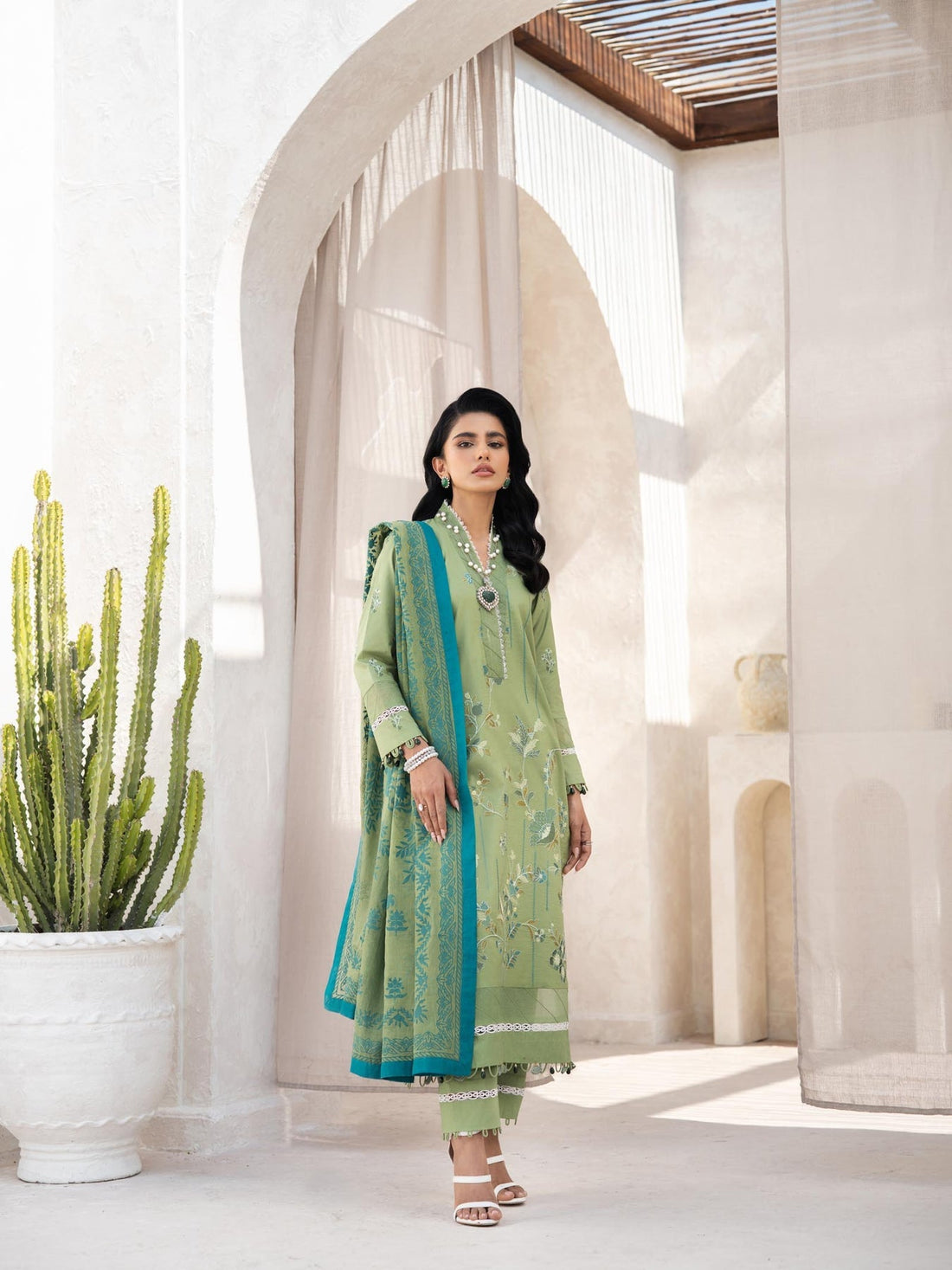Taanabaana | Mem Saab Collection | M3242 by TaanaBaana - Designer Dress - Type: Ladies Clothes - Available at Libayah - 100% Original