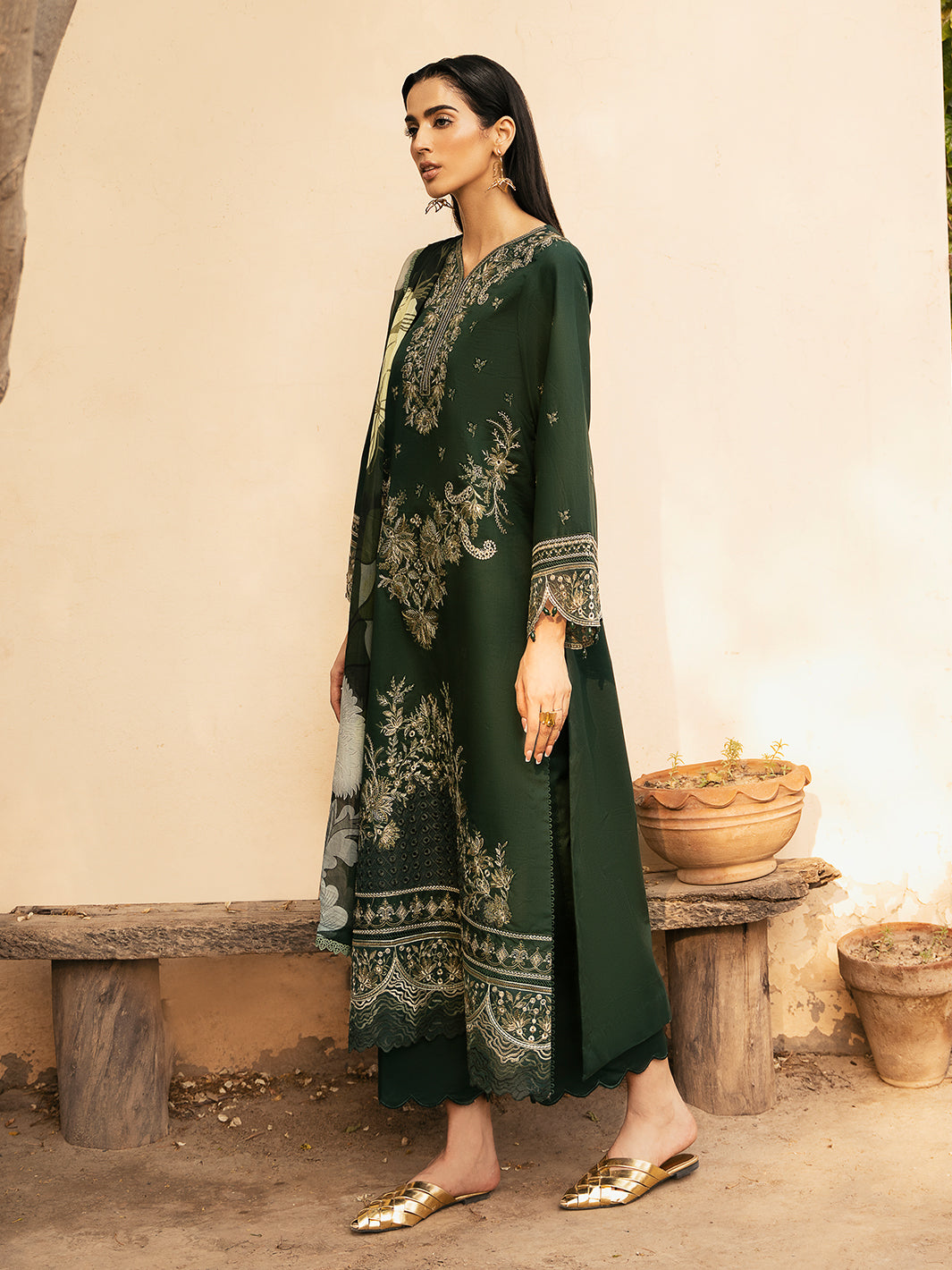 Izel | Dastak Luxury Lawn | ZAIB by Izel - Designer Dress - Type: Ladies Clothes - Available at Libayah - 100% Original