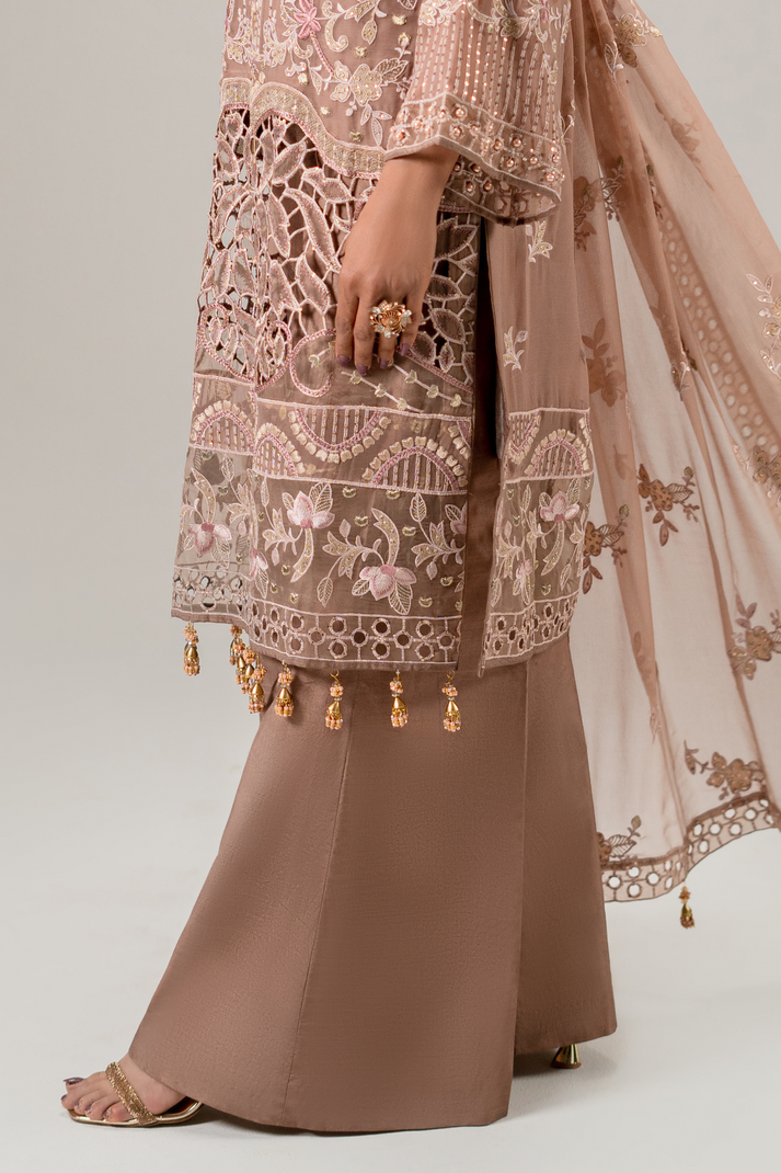 Zebtan | Aura Formals | AR-06 by Zebtan - Designer Dress - Type: Ladies Clothes - Available at Libayah - 100% Original